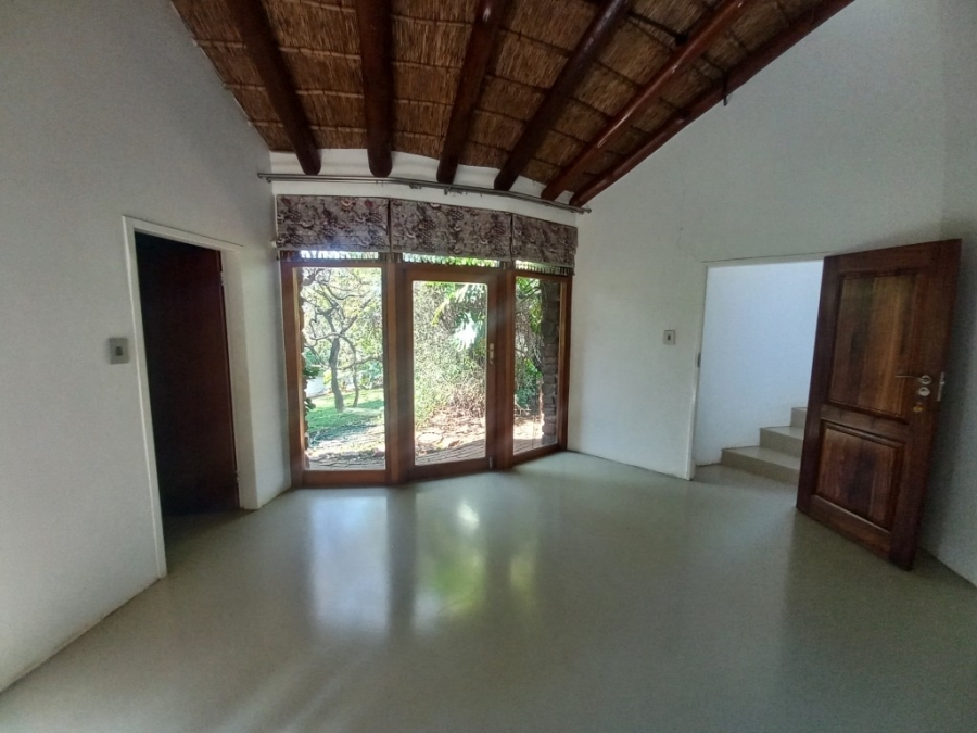 5 Bedroom Property for Sale in Broederstroom North West